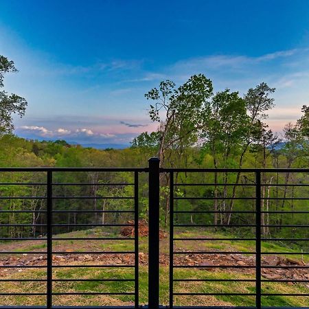Halle Beary By Avantstay Indoor Pool Hot Tub Sunset Views Sevierville Exterior photo