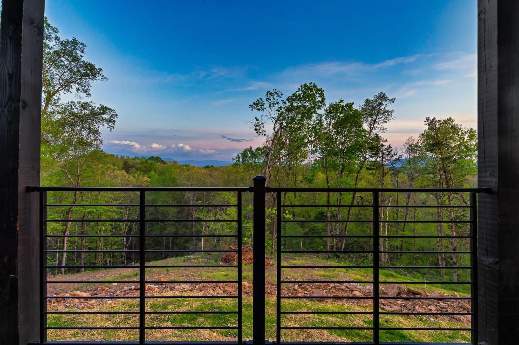 Halle Beary By Avantstay Indoor Pool Hot Tub Sunset Views Sevierville Exterior photo